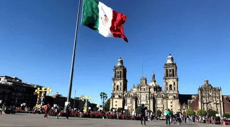 Arquidiócesis de México por marcha feminista: Confiamos en que autoridades cuiden templos