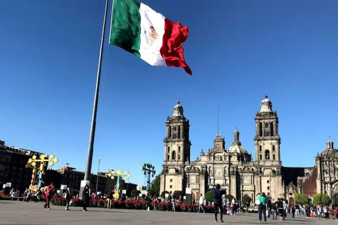 Arquidiócesis de México por marcha feminista: Confiamos en que autoridades cuiden templos