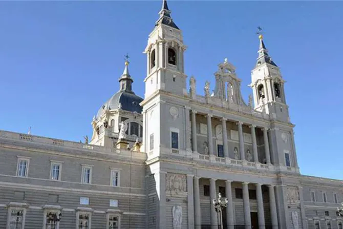Cardenal Osoro dispensa a fieles de Madrid de asistir a Misa el domingo por coronavirus
