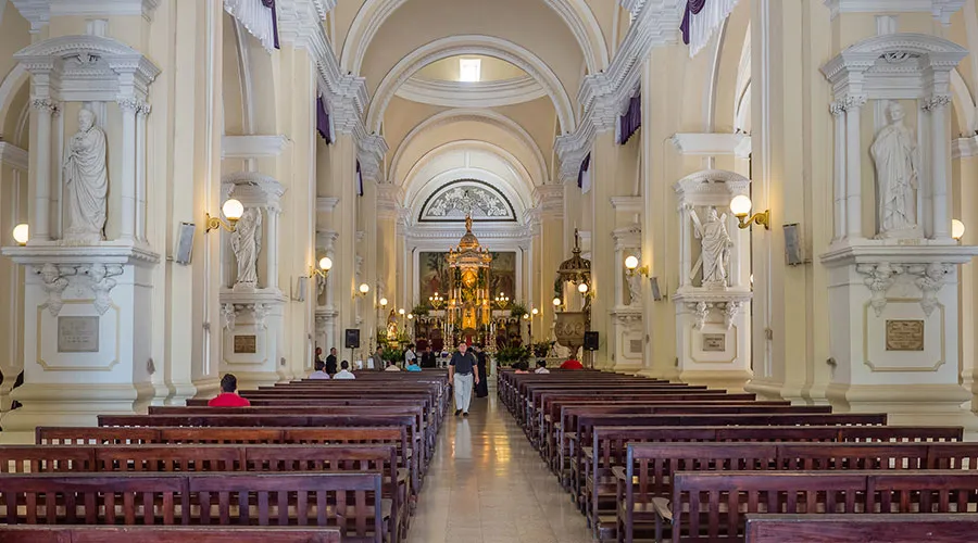 Basílica Catedral de la Asunción de León (Nicaragua). Créditos: Alexander Schimmeck (CC BY-NC-ND 2.0)?w=200&h=150