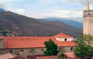 Vista del techo de la Catedral de Guarenas, Venezuala (2022) | Cru00e9dito: Cortesu00eda de Ramu00f3n Antonio Pu00e9rez - El Guardiu00e1n Catu00f3lico 