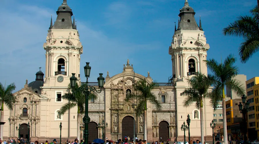 Catedral de Lima. Crédito: McKay Savage / Wikpedia (CC BY 2.0)