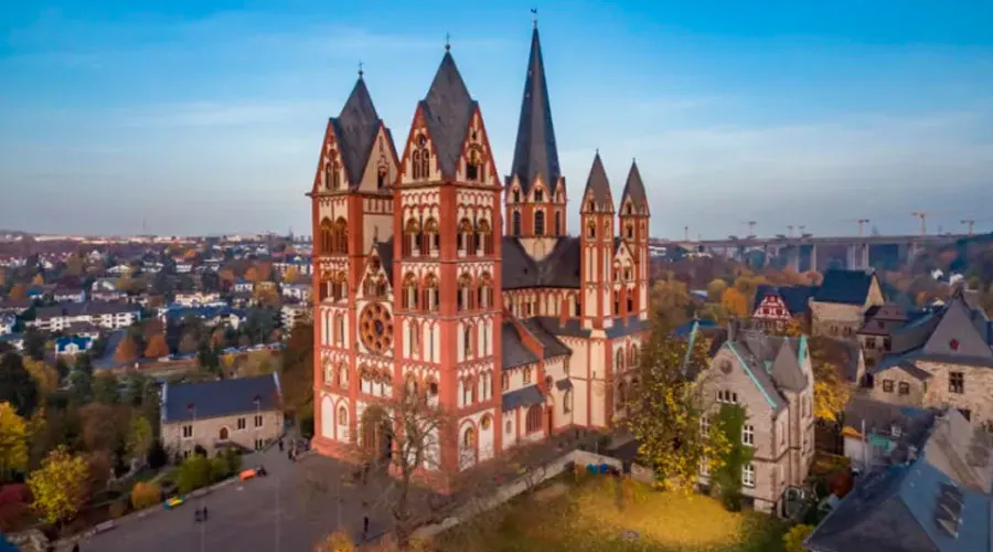 Catedral de Limburgo en Alemania. Crédito: Phantom3Pix via Wikimedia (CC BY-SA 4.0)