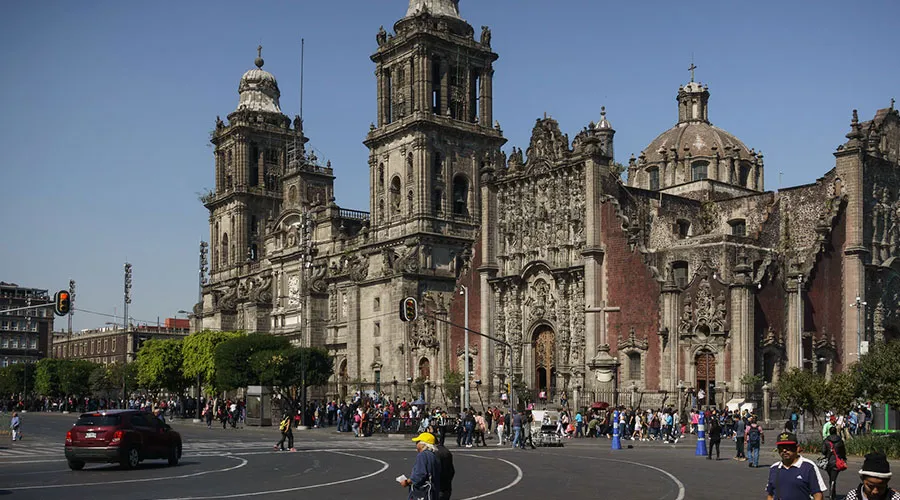 Catedral Metropolitana de México / Crédito: Flickr de eugene_o (CC BY 2.0)?w=200&h=150