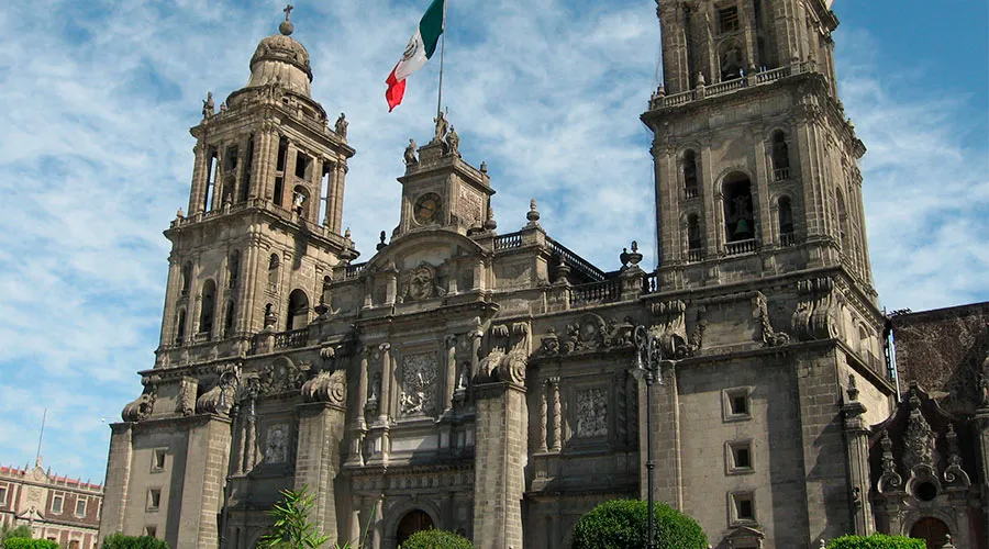 Catedral Metropolitana de México / Crédito: Flickr de Paola Farrera (CC BY-NC-ND 2.0)?w=200&h=150