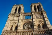 Arzobispo de París se pronuncia tras sucesos en Catedral de Notre Dame