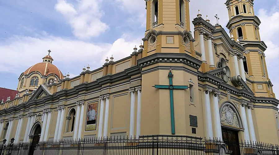 Luego de 5 meses, iglesias en norte del Perú abrirán para oración personal de fieles