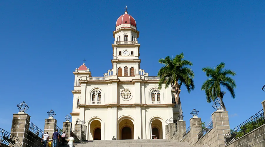 Basílica Santuario Nacional de Nuestra Señora de la Caridad del Cobre / Foto: Flickr JC (CC-BY-NC-SA-2.0)