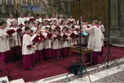 Un nuevo CD de música grabado por el coro de la Capilla Sixtina “habla” de misericordia