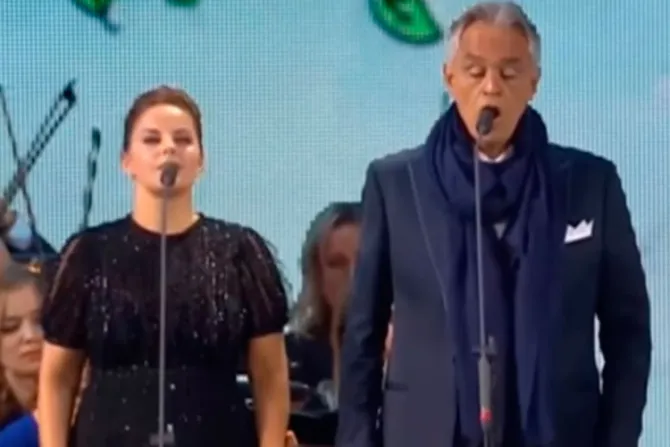 Andrea Bocelli cantó ante el Papa Francisco en el Festival de las Familias [VIDEO]