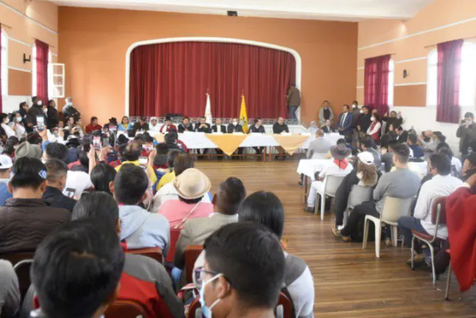 Arzobispo asegura que el diálogo es el “camino único” para acabar con conflictos en Ecuador