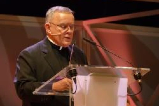 Mons. Chaput: Libertad religiosa exige derecho de creyentes a participar en vida pública