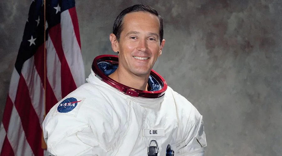 Astronauta del Apolo 16: Mi experiencia vital en la luna es "prueba científica" de que Dios existe
