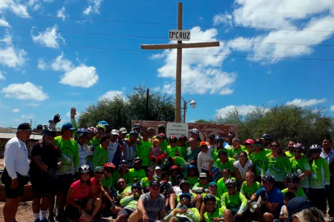 Así se vivió una nueva versión del Vía Crucis más largo del mundo [FOTOS Y VIDEO]
