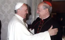 Cardenal Juan Luis Cipriani y el Papa Francisco. Foto: Arzobispado de Lima