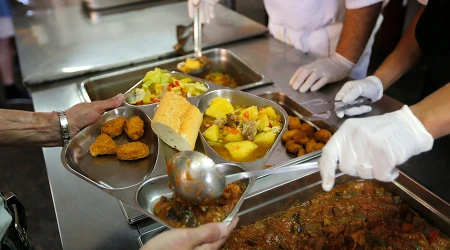 Hogar para necesitados de Archidiu00f3cesis ofrece acoger a refugiados de Afganistu00e1n