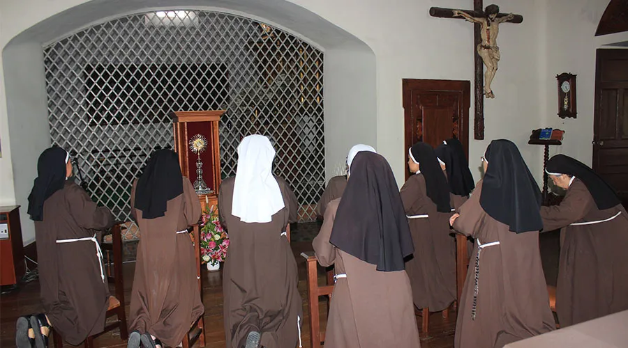 Clarisas rezan en monasterio de Trujillo. Foto: Arzobispado de Trujillo.?w=200&h=150
