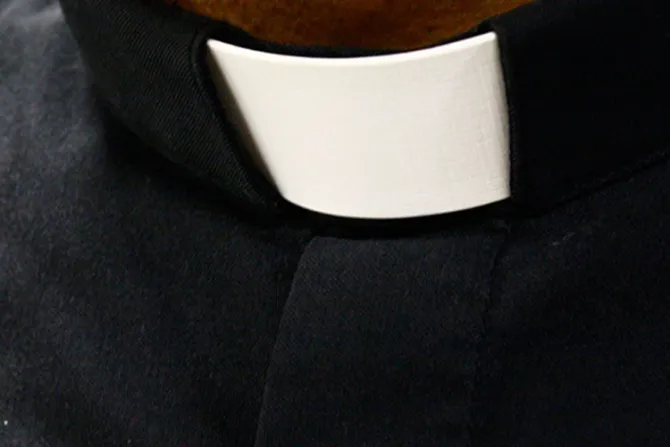 Arzobispado declara inválidas “misas” de mujer sacerdote en España