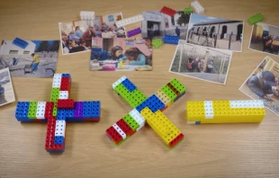 La colecta Mu00e1s por Menos ayuda a las diu00f3cesis mu00e1s necesitadas. Cru00e9dito: Captura del spot de la Colecta Mu00e1s por Menos 2022 