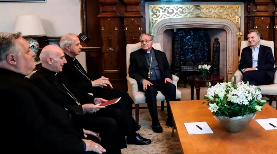 Comisión Ejecutiva Conferencia Episcopal Argentina con presidente Mauricio Macri / Foto: Prensa CEA
