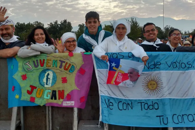 Durante su viaje a Chile, el Papa sintió la compañía de miles de argentinos