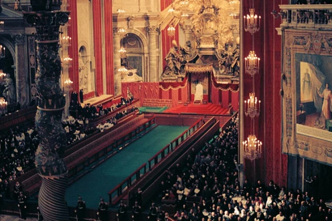 “Es una estafa hablar del ‘espíritu del Concilio’”, advierte Arzobispo argentino