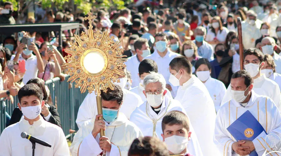 En Congreso Eucarístico Paraguay renovó su ardor por Jesús Sacramentado