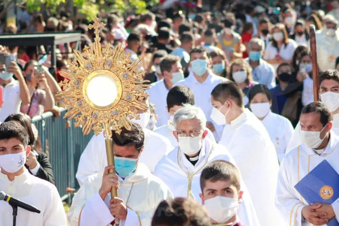 En Congreso Eucarístico Paraguay renovó su ardor por Jesús Sacramentado