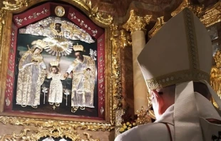 Los obispos de Polonia encomiendan su Naciu00f3n y la Iglesia a San Josu00e9. Cru00e9dito: Conferencia Episcopal Polaca. 