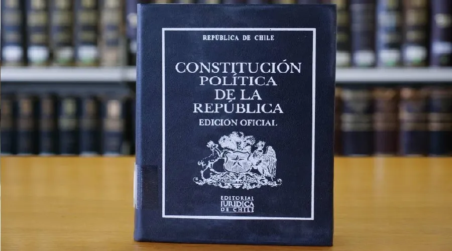 Confesiones religiosas ofrecen su aporte al proyecto de nueva Constitución de Chile