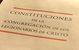 Portada de nuevas Constituciones de los Legionarios.  Foto: LC Photoservice 