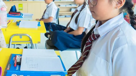 Contraloría de Perú fiscalizará textos escolares con contenido sexual inapropiado