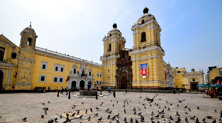 Basílica y Convento de San Francisco en Lima (Perú). Créditos: Dominio Público