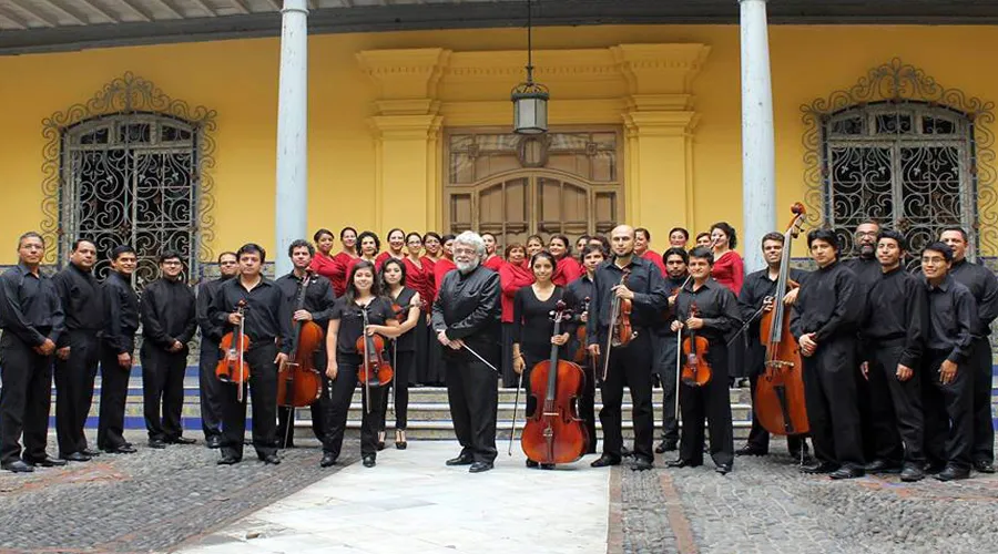 Coro Orquesta Lima Triumphante / Foto: Lima Triumphante Facebook?w=200&h=150