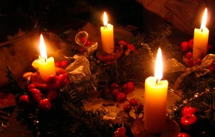 Corona Adviento / Foto: Flickr Pretoleum Jellirffe (CC-BY-ND-2.0) 