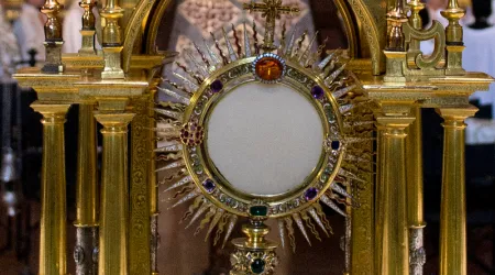 La Eucaristía y los pobres son tesoro de la Iglesia, dice Obispo de Córdoba