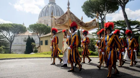 La procesión del Corpus Christi en el Vaticano en imágenes