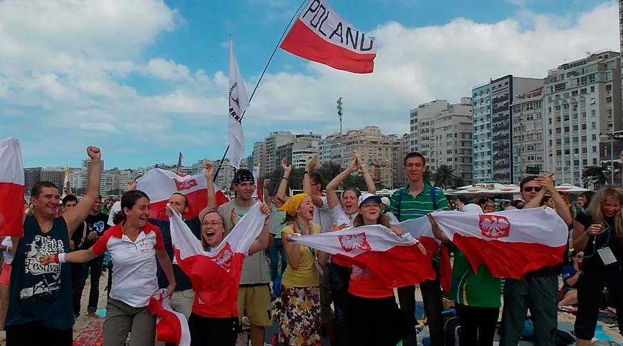 Jóvenes celebran que la próxima JMJ sea en Cracovia. Foto: Walter Sánchez Silva / ACI Prensa?w=200&h=150