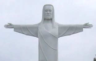 Imagen del Cristo de Ozarks. Cru00e9dito: Bobak Ha'Eri / Wikipedia. 
