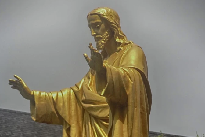 En medio de las tinieblas de Venezuela el Señor está con nosotros, dice Cardenal