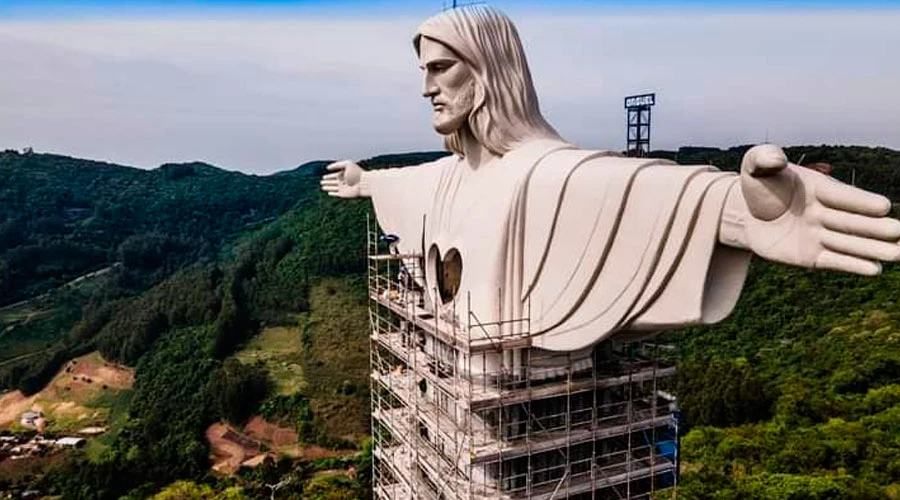 Cristo Protector. Crédito: Facebook Cristo Protetor de Encantado?w=200&h=150