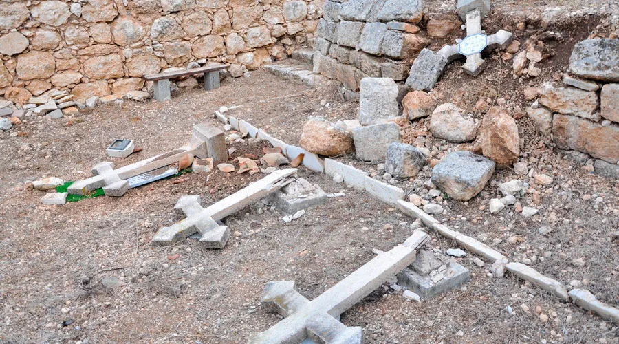 Tumbas profanas en el cementerio de Beit Jimal / Foto: Patriarcado Latino de Jerusalén?w=200&h=150