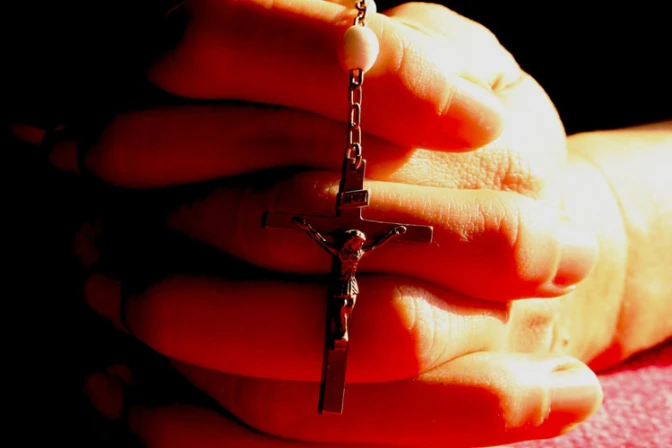 Nuncio Apostólico denuncia: Además de la guerra, Siria sufre el olvido del mundo