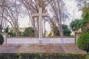 Denuncian ante la justicia a autoridad municipal que pretende derribar cruz en España