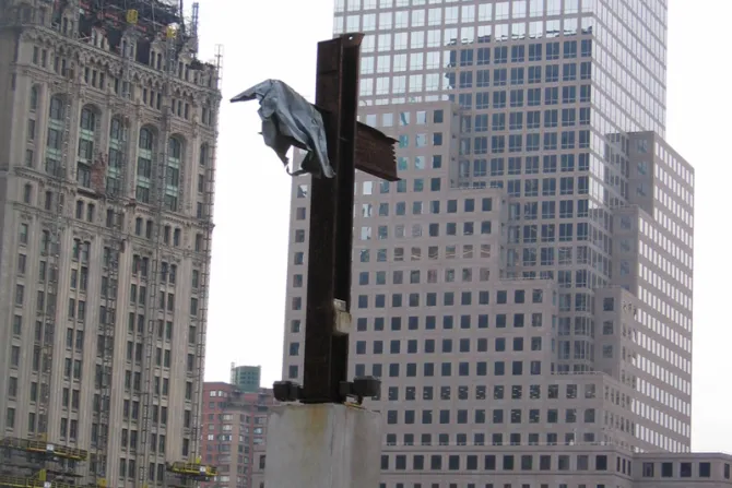 Un tribunal avala la exhibición de una cruz en el museo del 11-S