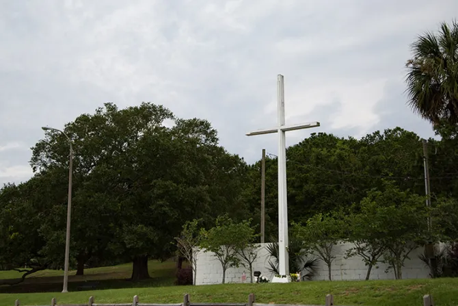Ateos quieren derribar histórica cruz en Estados Unidos