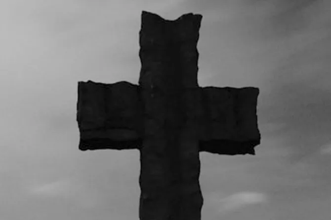Demanda de exorcistas “ha aumentado exponencialmente” en Irlanda, advierte sacerdote