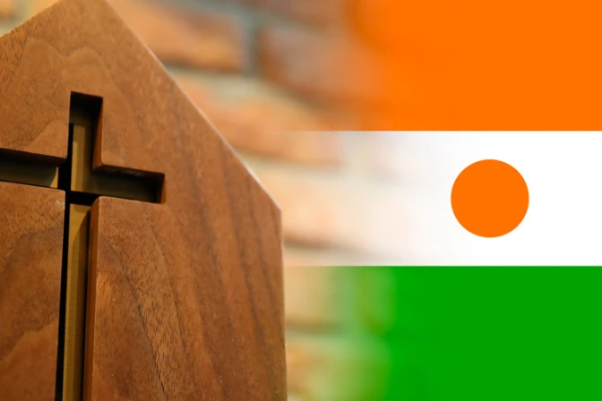 Arzobispo reza por musulmanes que quemaron iglesias en Níger