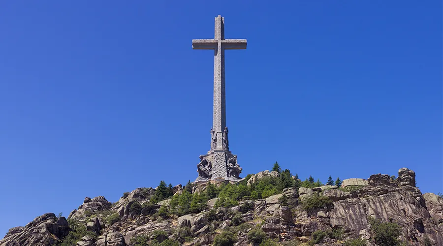 Cruz del Valle de los Caídos. Foto: Wikipedia / Godot13 (CC BY-SA 4.0).
