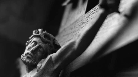 Expulsan del estado clerical a sacerdote condenado por abuso de menores